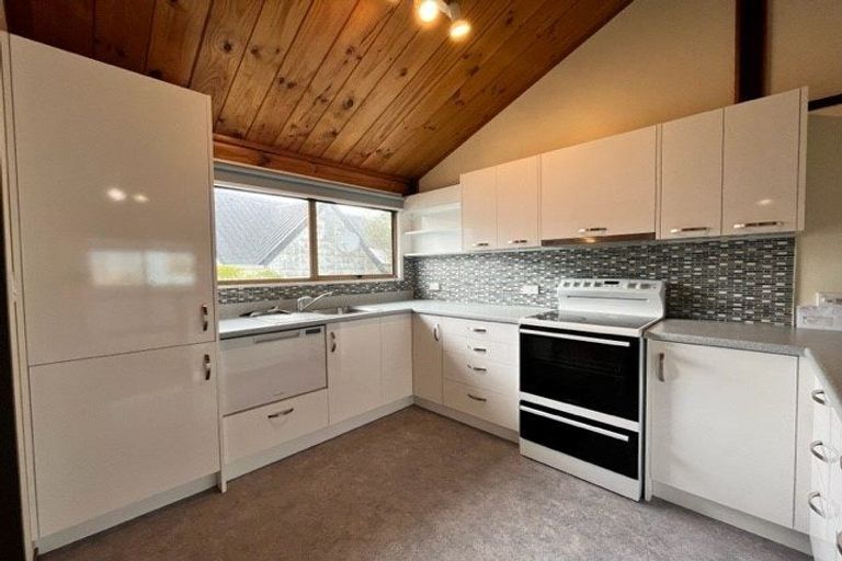 Photo of property in 48 Mulberry Street, Maungaraki, Lower Hutt, 5010