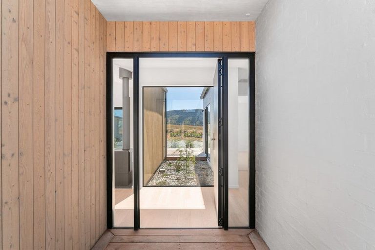 Photo of property in 22a Marjon Drive, Wanaka, 9305