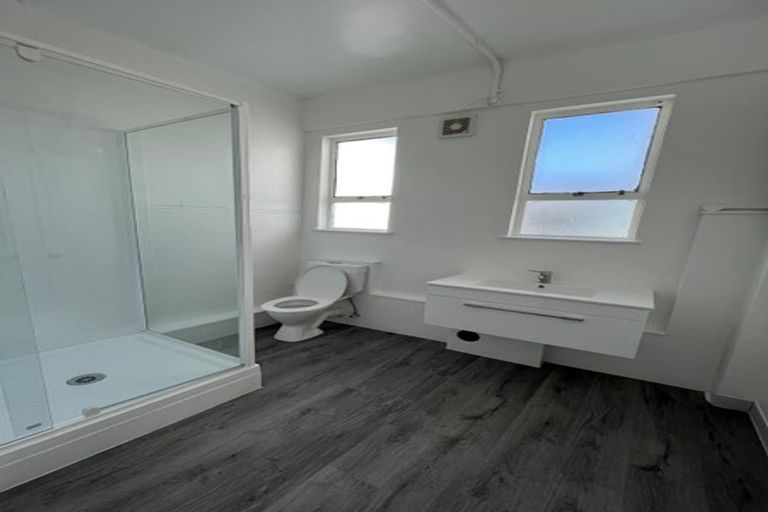 Photo of property in Above Ex Murphys Bar, 226 Jackson Street, Petone, Lower Hutt, 5012