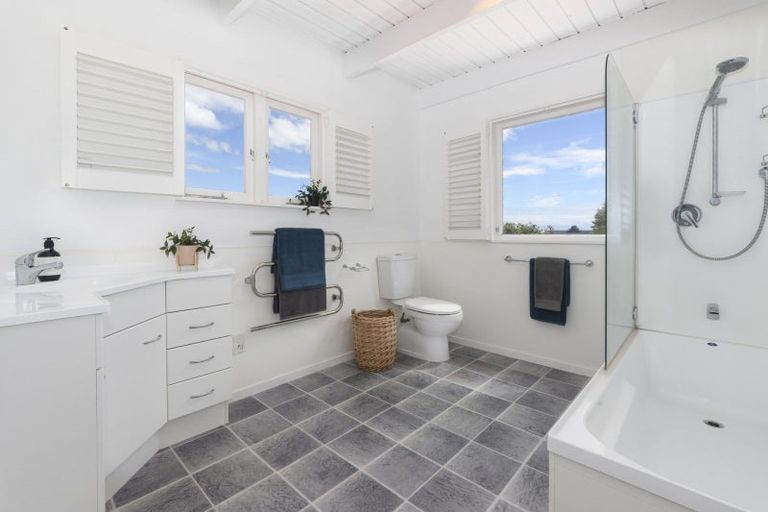 Photo of property in 10 Kotuku Place, Matua, Tauranga, 3110