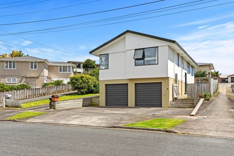 Photo of property in 17a Roys Road, Parkvale, Tauranga, 3112