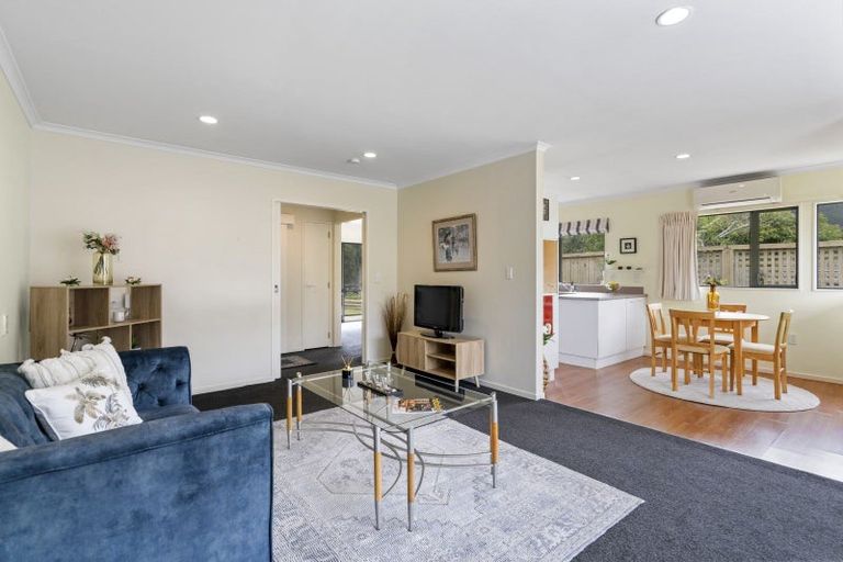 Photo of property in Redwood Village, 20/42 Main Road, Tawa, Wellington, 5028