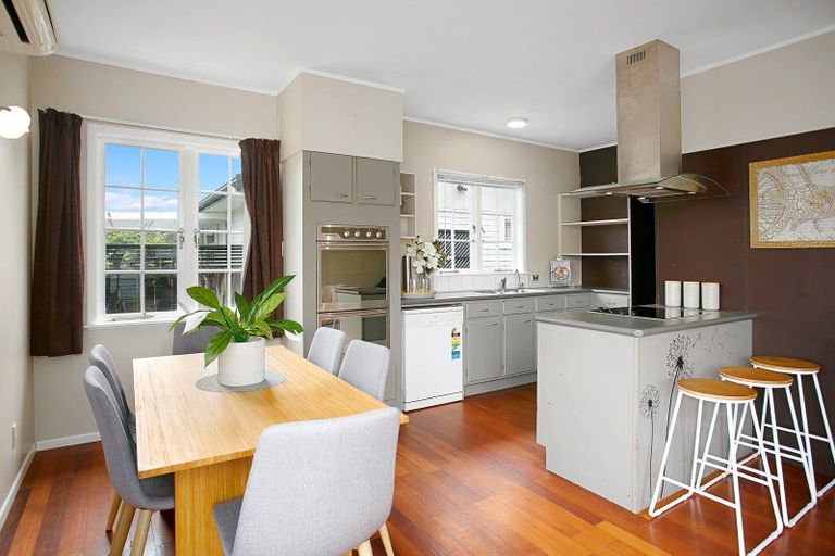 Photo of property in 63 Spencer Street, Leamington, Cambridge, 3432