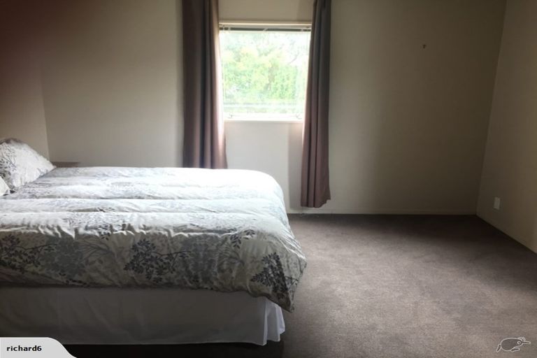 Photo of property in 2a Earl Street, Hillsborough, Christchurch, 8022