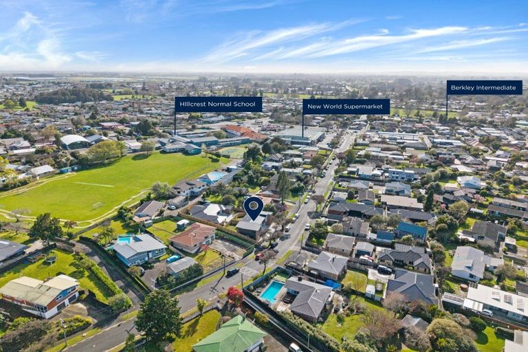 Photo of property in 1/15 Mccracken Avenue, Hillcrest, Hamilton, 3216