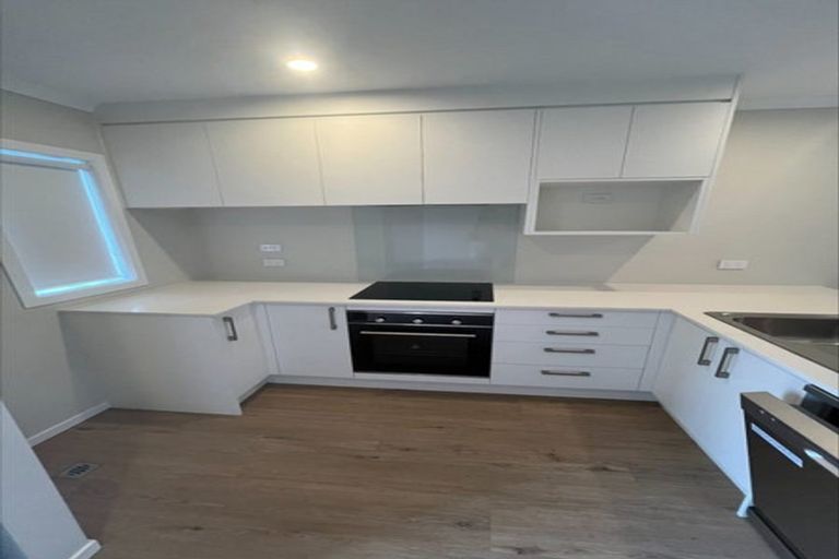 Photo of property in 32/125b Metcalfe Road, Ranui, Auckland, 0612