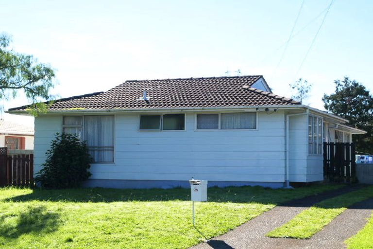Photo of property in 99 Vine Street, Mangere East, Auckland, 2024