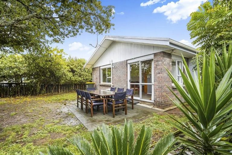 Photo of property in 7 Dale Place, St Andrews, Hamilton, 3200