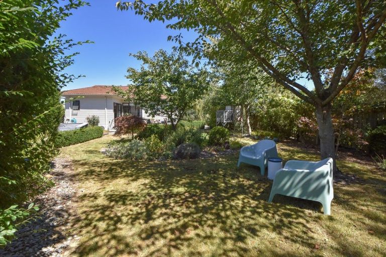 Photo of property in 22 Philip Street, Carterton, 5713