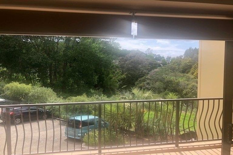 Photo of property in 10/7 The Avenue, Albany, Auckland, 0632