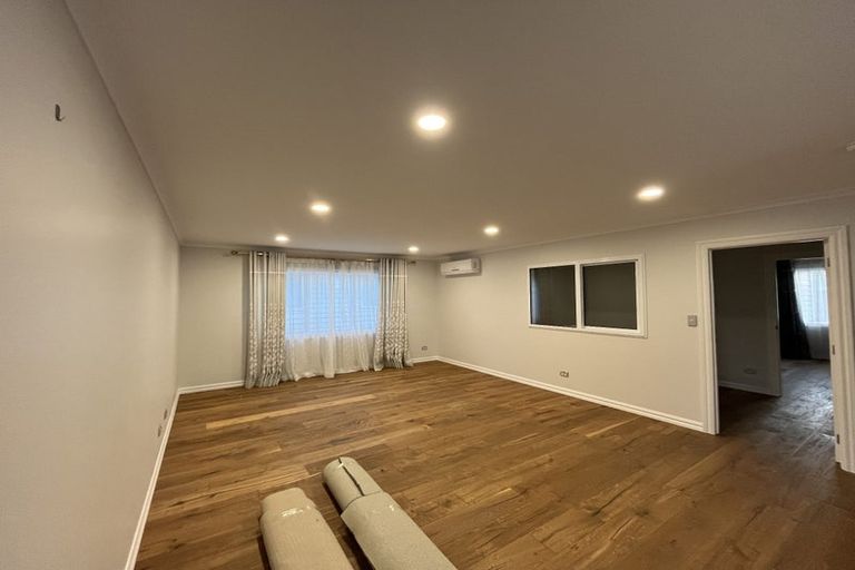 Photo of property in 22 Frisken Road, Flat Bush, Auckland, 2019