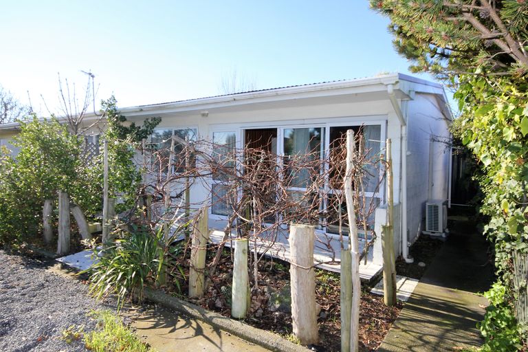 Photo of property in 3/71 Estuary Road, New Brighton, Christchurch, 8061