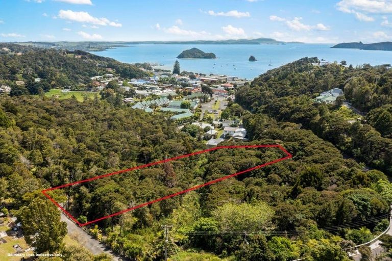 Photo of property in 2/38 Seaview Road, Castor Bay, Auckland, 0620