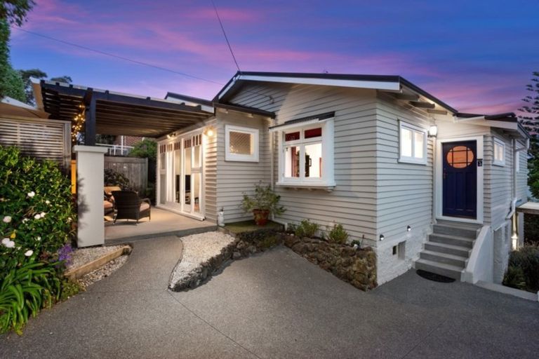 Photo of property in 3 Ngataringa Road, Devonport, Auckland, 0624