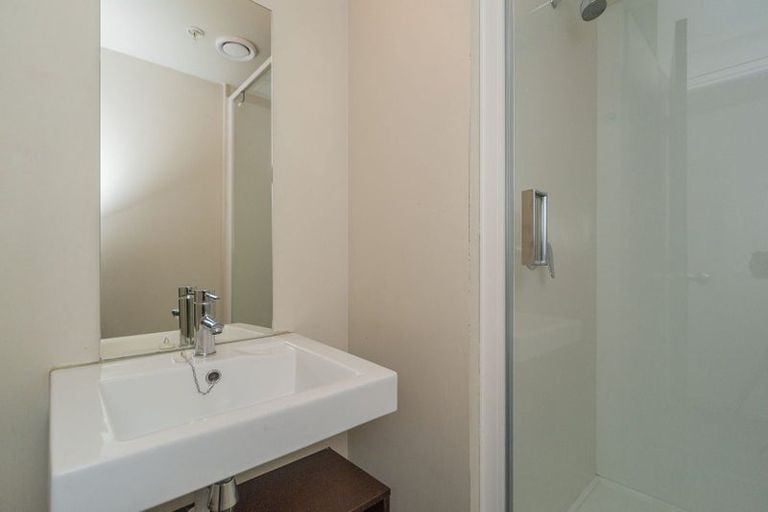 Photo of property in Cube Apartments, 7j/242 Taranaki Street, Mount Cook, Wellington, 6011