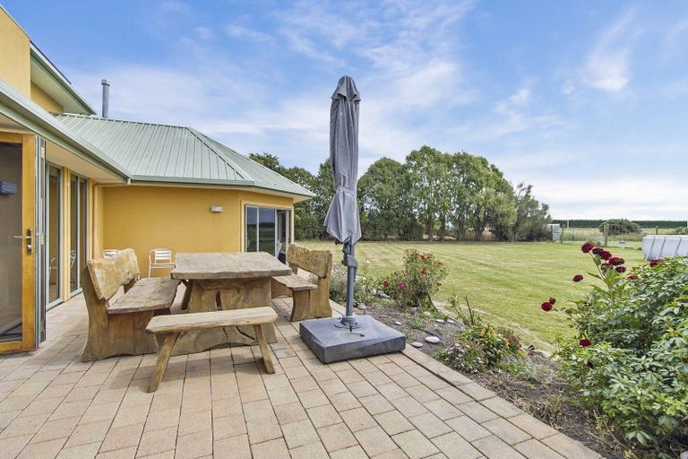 Photo of property in 223 White Road, Milford, Temuka, 7986