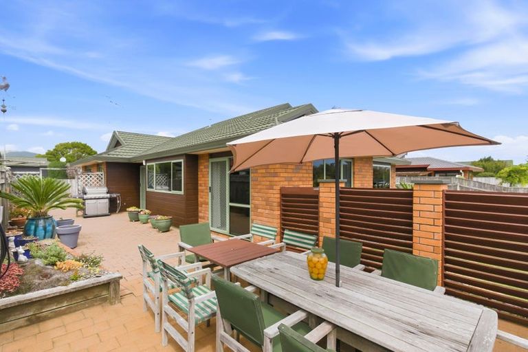 Photo of property in 68 Cedar Drive, Paraparaumu Beach, Paraparaumu, 5032