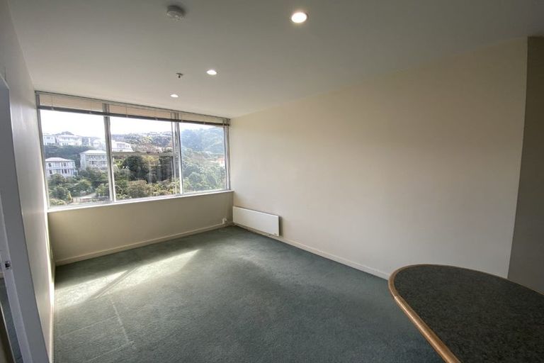 Photo of property in Terrace Tower Apartments, 11e/126 The Terrace, Wellington Central, Wellington, 6011