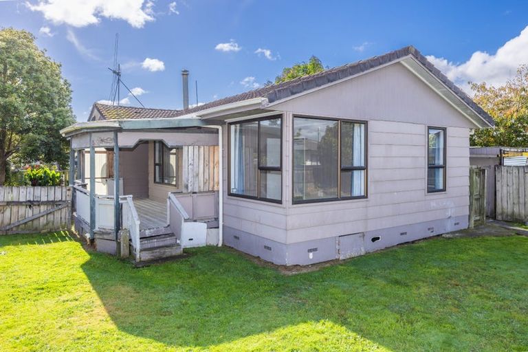 Photo of property in 9 Aileen Place, Nawton, Hamilton, 3200