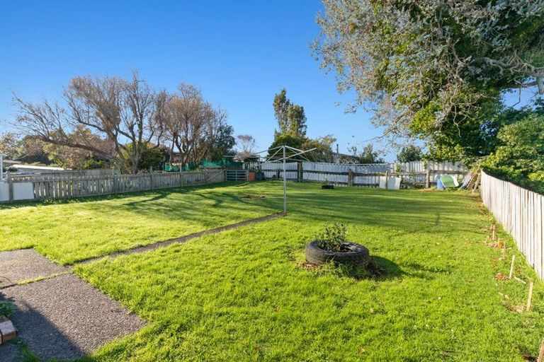Photo of property in 9 Totara Street, Waiuku, 2123