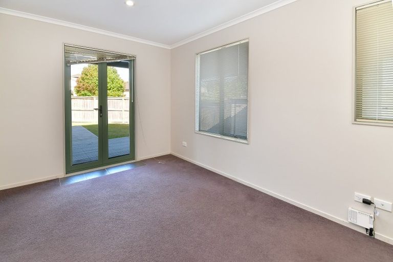 Photo of property in 61 Clea View, Gulf Harbour, Whangaparaoa, 0930