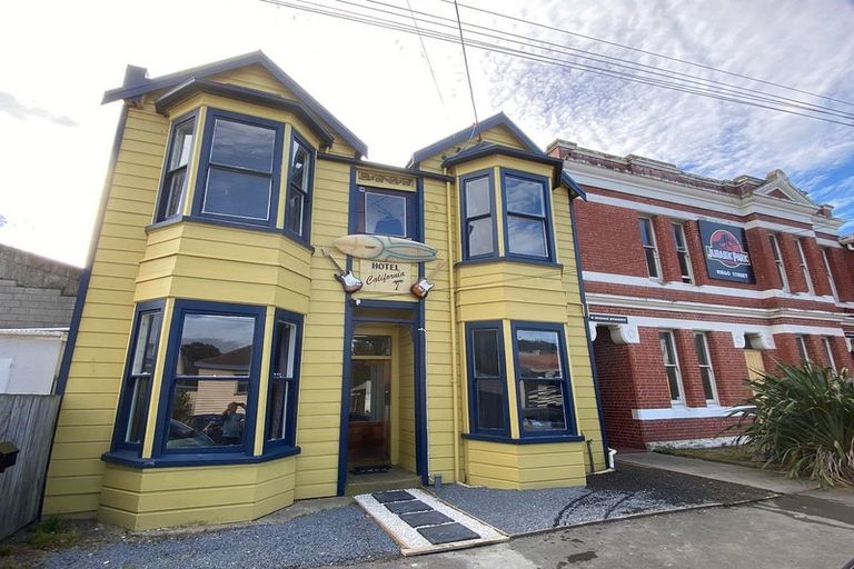 Photo of property in 6 Riego Street, North Dunedin, Dunedin, 9016