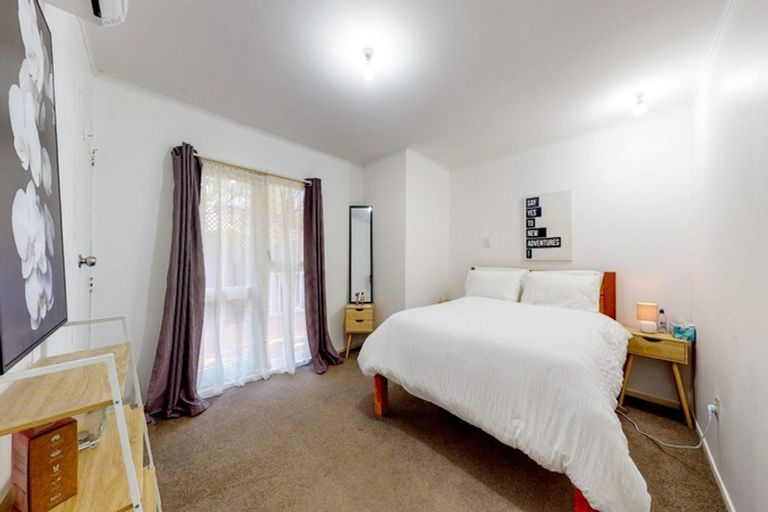 Photo of property in 131 Helston Road, Paparangi, Wellington, 6037