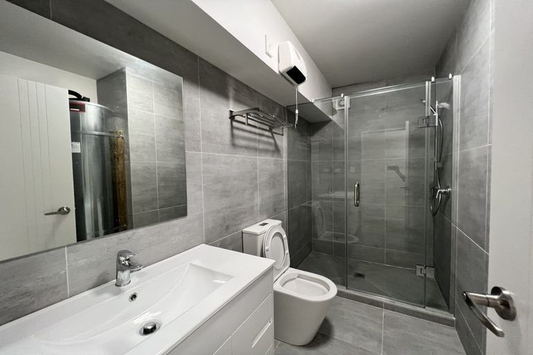 Photo of property in 1/43b Waimumu Road, Massey, Auckland, 0614