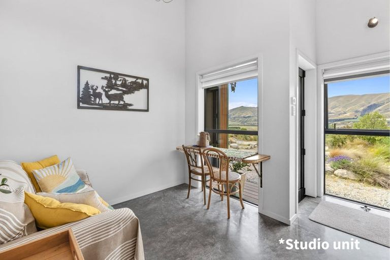 Photo of property in 62 Pukerangi Drive, Queensberry, Cromwell, 9383