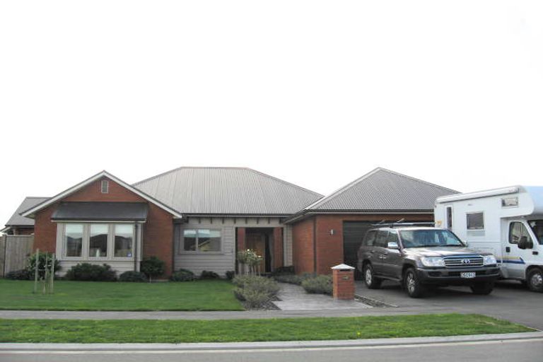 Photo of property in 1 Cathcart Crescent, Prebbleton, 7604