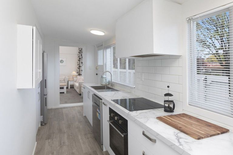 Photo of property in 1a Woodbridge Road, Cashmere, Christchurch, 8022