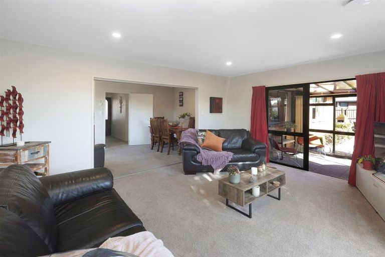 Photo of property in 3/32 Cotswold Avenue, Bishopdale, Christchurch, 8053