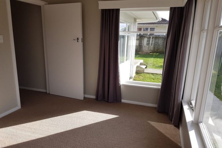 Photo of property in 22 Birdwood Road, Pukekohe, 2120