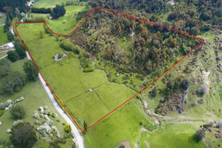 Photo of property in 186 Kaukatea Valley Road, Okoia, Wanganui, 4582