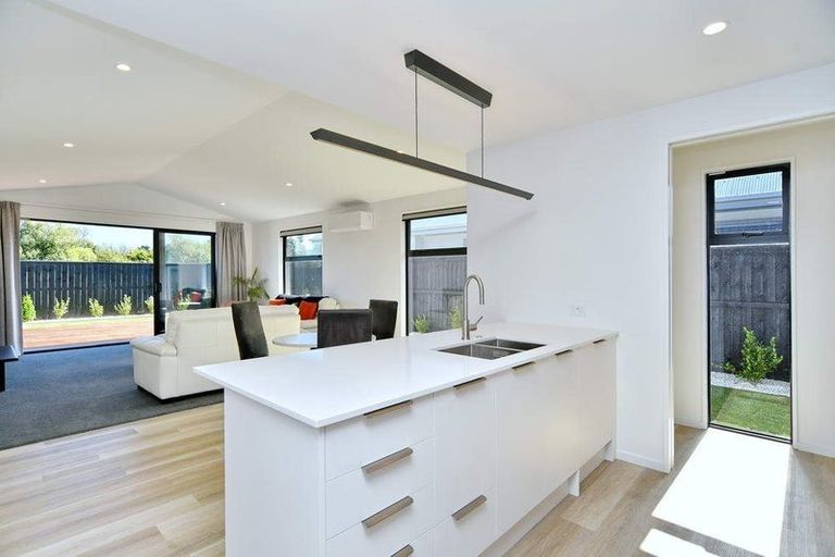 Photo of property in 10 Twin Meadows Drive, Casebrook, Christchurch, 8051