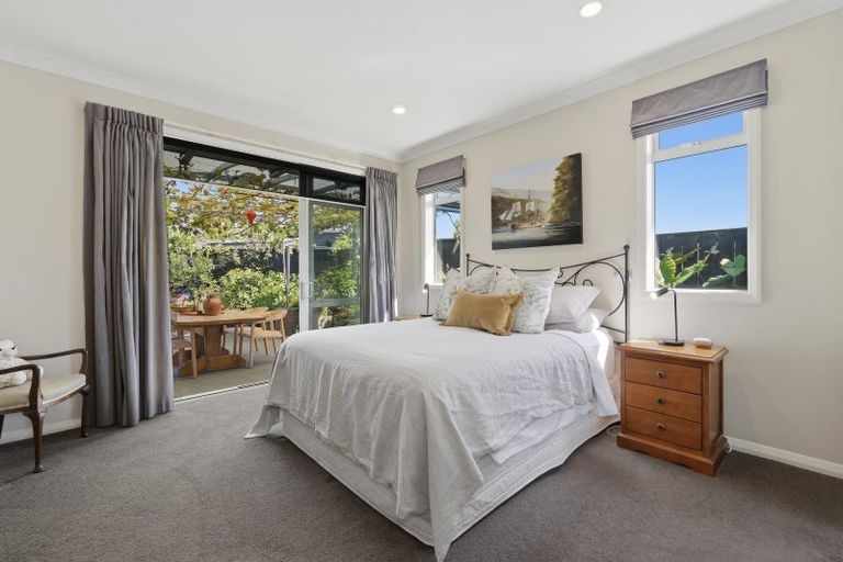 Photo of property in 22 Hansard Place, Bethlehem, Tauranga, 3110