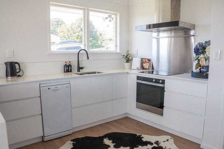 Photo of property in 4 Linklater Avenue, Bellevue, Tauranga, 3110