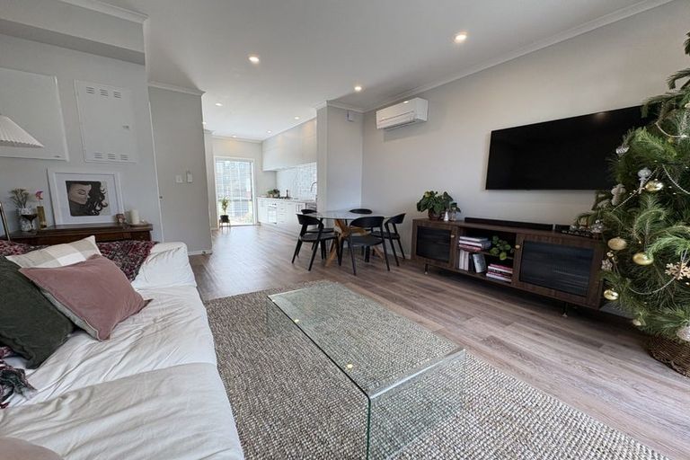 Photo of property in 23 Mawai Hakona Drive, Wallaceville, Upper Hutt, 5018