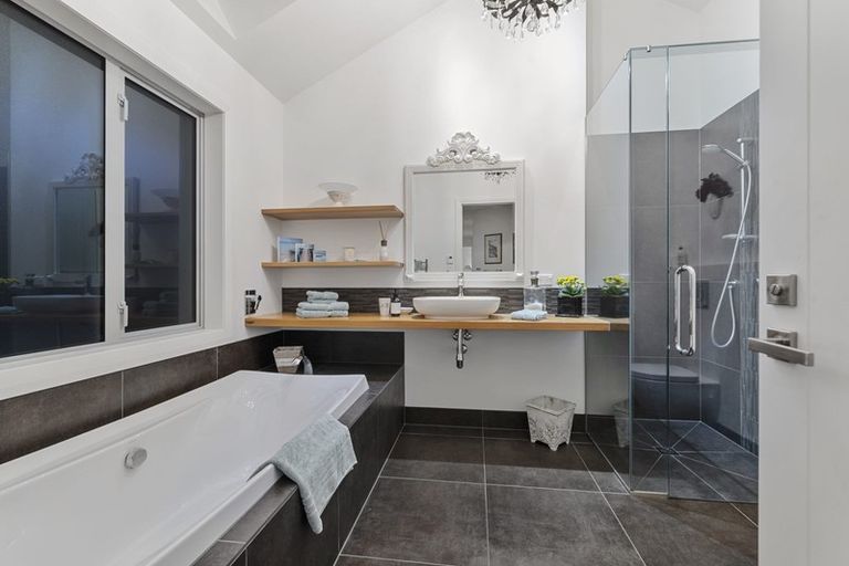 Photo of property in 1276 Weranui Road, Wainui, Silverdale, 0994