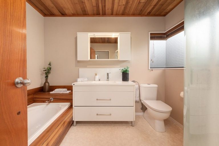 Photo of property in 43 Hillcrest Road, Otumoetai, Tauranga, 3110