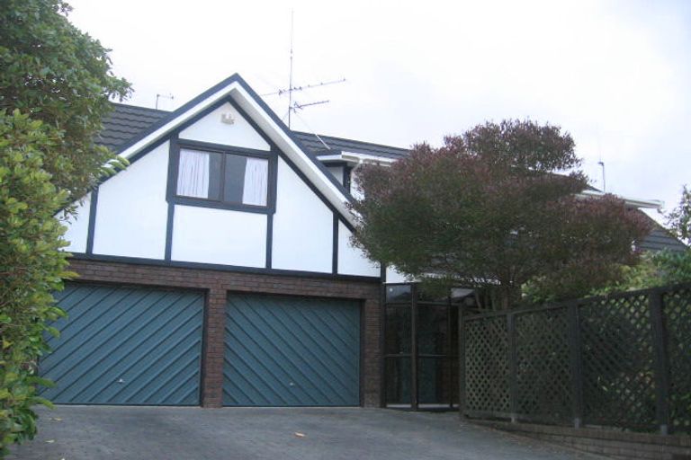 Photo of property in 6 Tedder Way, Karori, Wellington, 6012