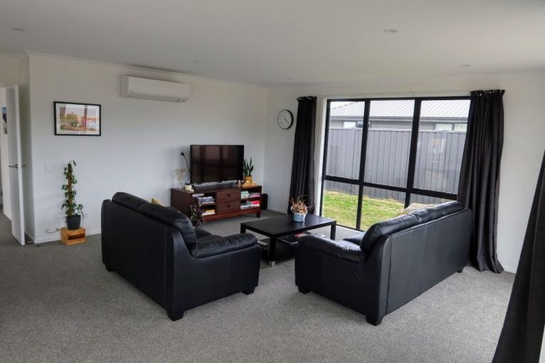 Photo of property in 12 Hebbard Court, Albert Town, Wanaka, 9305