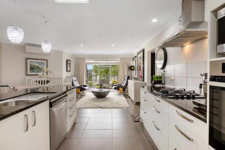 Photo of property in 1 Rexford Heights, Pyes Pa, Tauranga, 3112