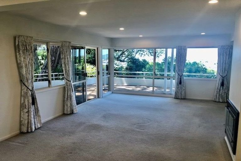 Photo of property in 2/13 Prospect Terrace, Milford, Auckland, 0620