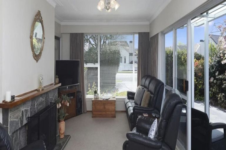 Photo of property in 72 Roydvale Avenue, Burnside, Christchurch, 8053