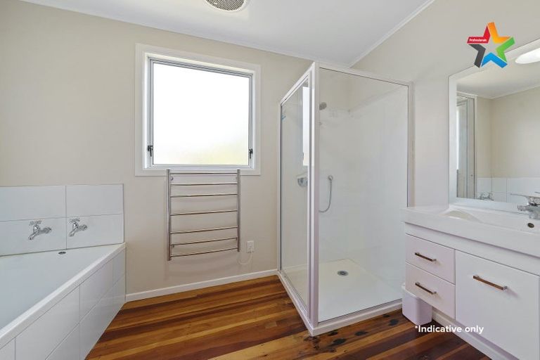 Photo of property in 10 Laurel Grove, Maungaraki, Lower Hutt, 5010