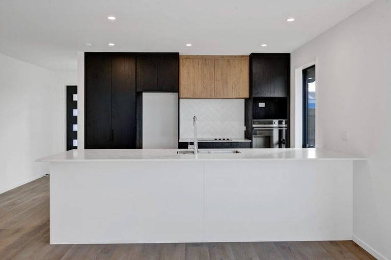 Photo of property in 72 Turuturu Road, Hawera, 4674