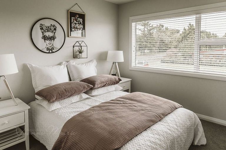 Photo of property in 85 Station Road, Kumeu, 0810