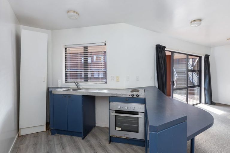 Photo of property in 10/3 The Avenue, Albany, Auckland, 0632