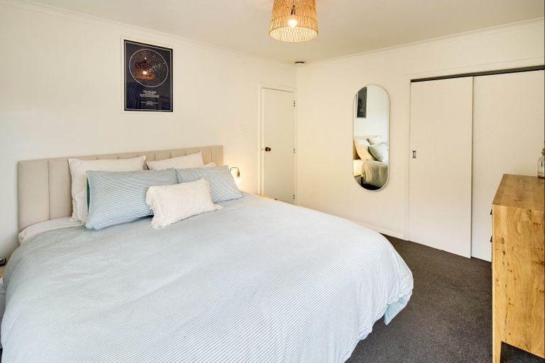 Photo of property in 20 Baylands Drive, Newlands, Wellington, 6037